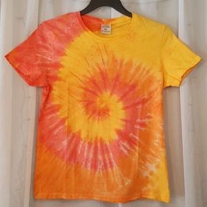 NWT rns star tie dye tee